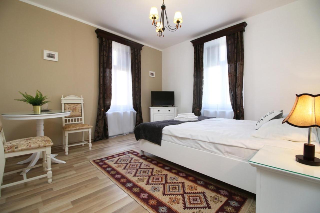 Brother'S House Sibiu Bagian luar foto