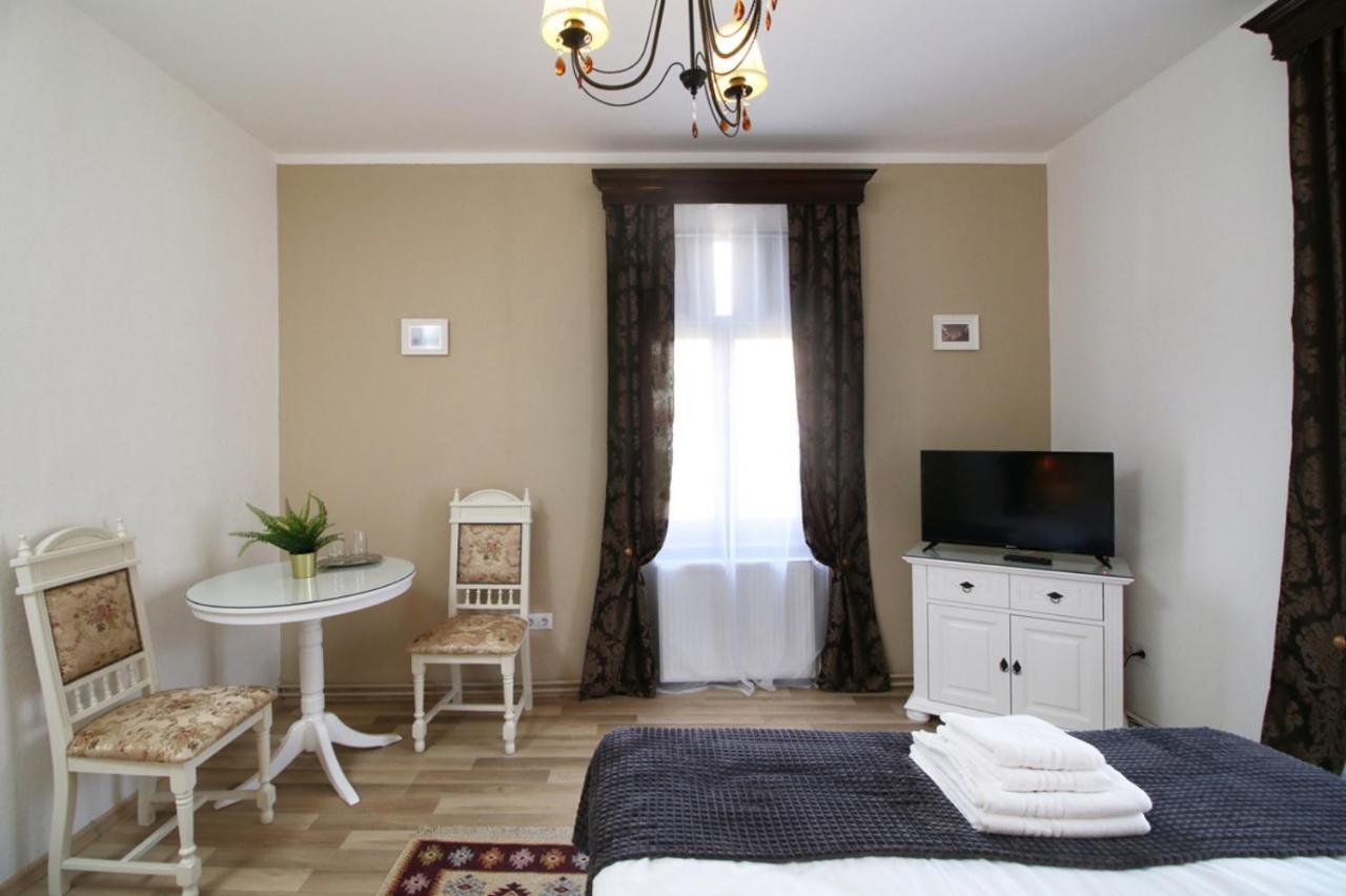 Brother'S House Sibiu Bagian luar foto